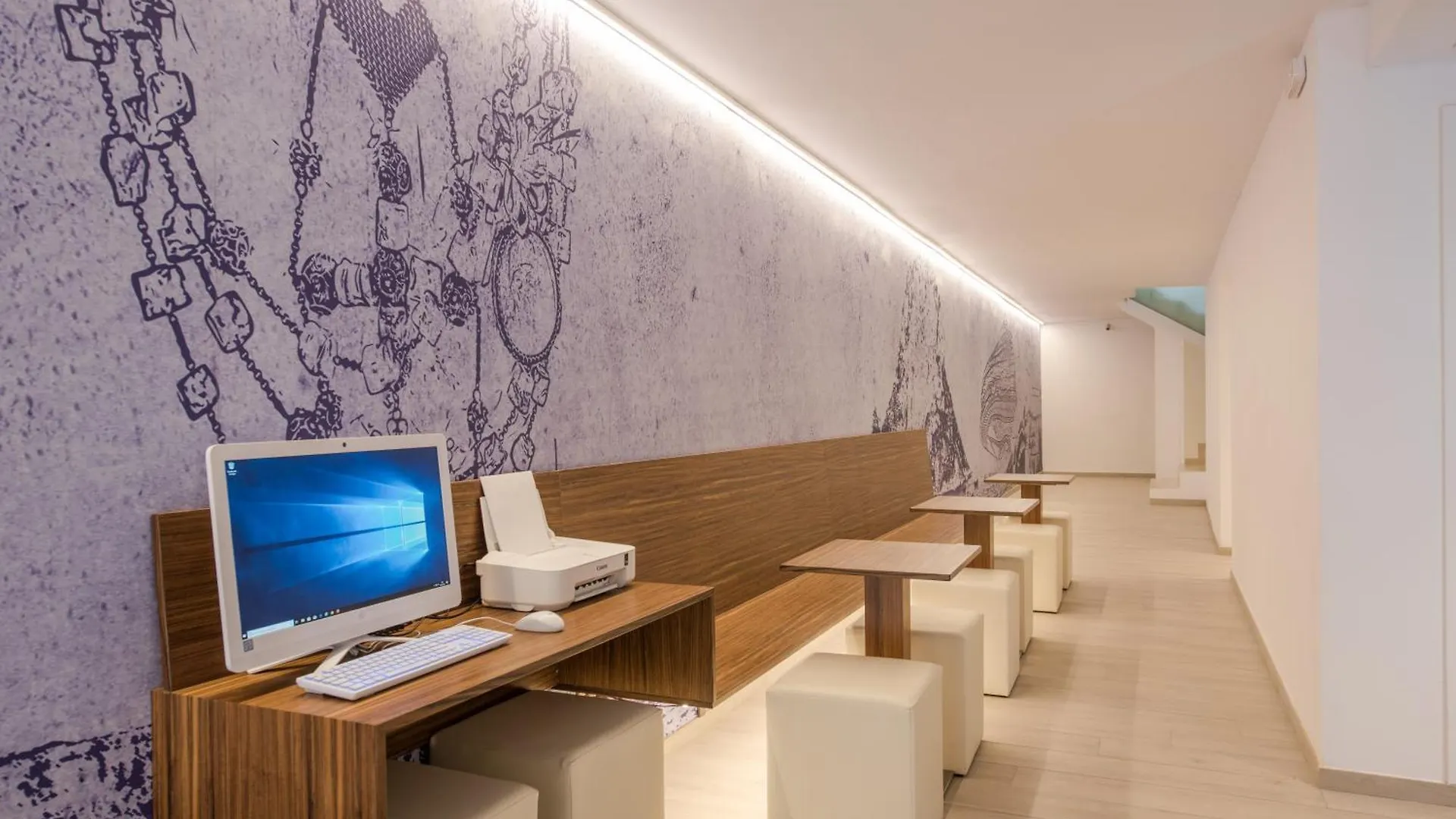 Sant Antoni de Portmany Apartamentos Los Angeles מלון דירות