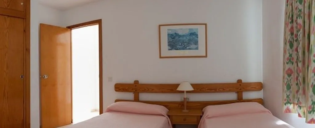מלון דירות Sant Antoni de Portmany Apartamentos Los Angeles
