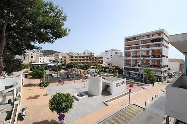 Sant Antoni de Portmany Apartamentos Los Angeles מלון דירות Sant Antoni de Portmany